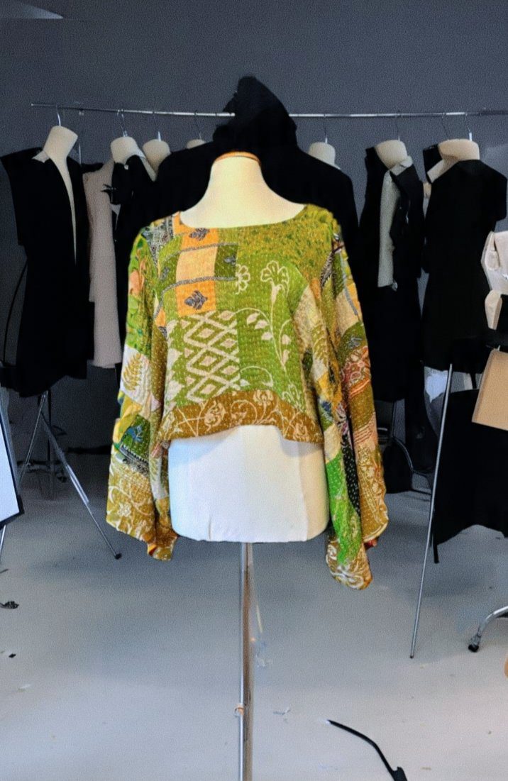 Wholesale Kantha Wide-Sleeve Tops | Handcrafted Bohemian Blouse Manufacturer - Image 2