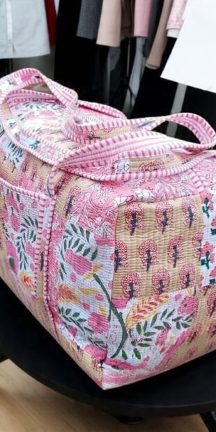 Wholesale Kantha Travel Bags | Handmade Quilted Yoga Duffel Manufacturer & Exporter